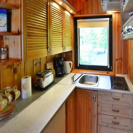 Vakantiehuis Comfortable On A Private Property, *