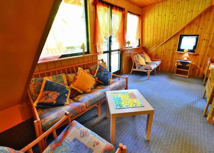 Comfortable On A Private Property, Kolobřeh